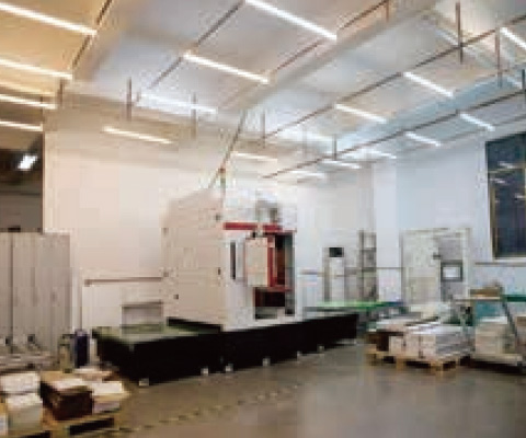 レーザーマーキング機